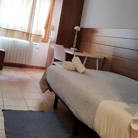 Hotel Cuentame 2*