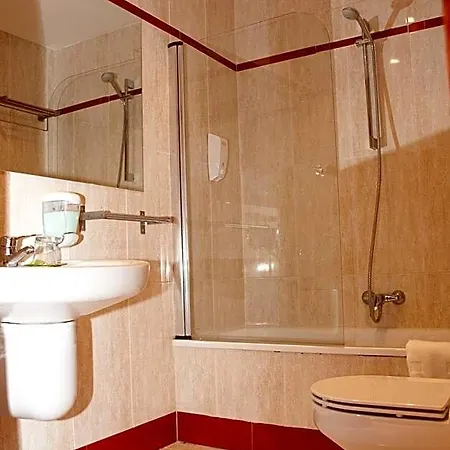 Hotel Cuentame 2*