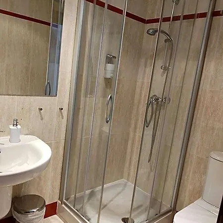 Hotel Cuentame 2*